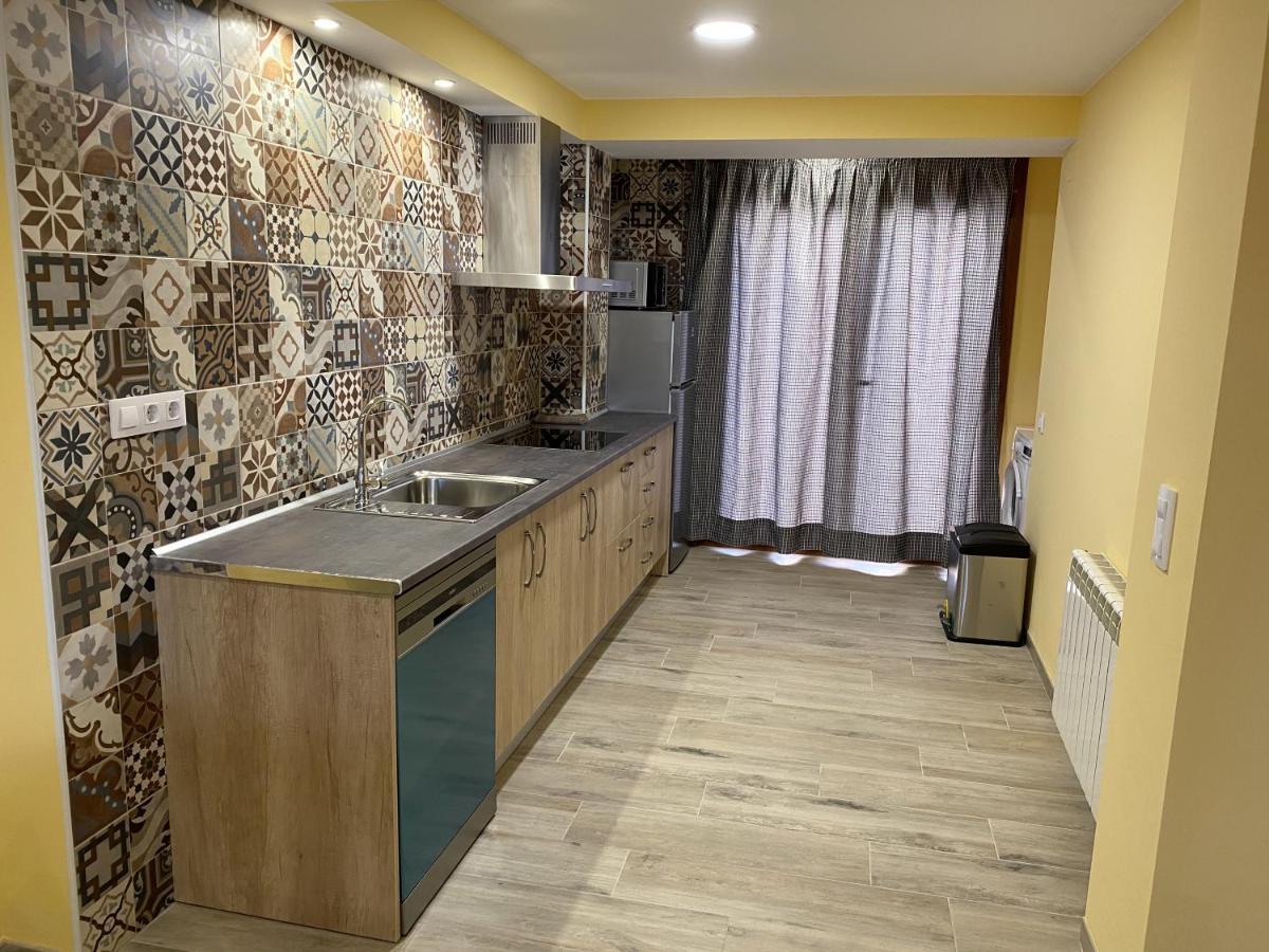 Apartamentos De Turismo Rural Las Eras Castelseras Bagian luar foto