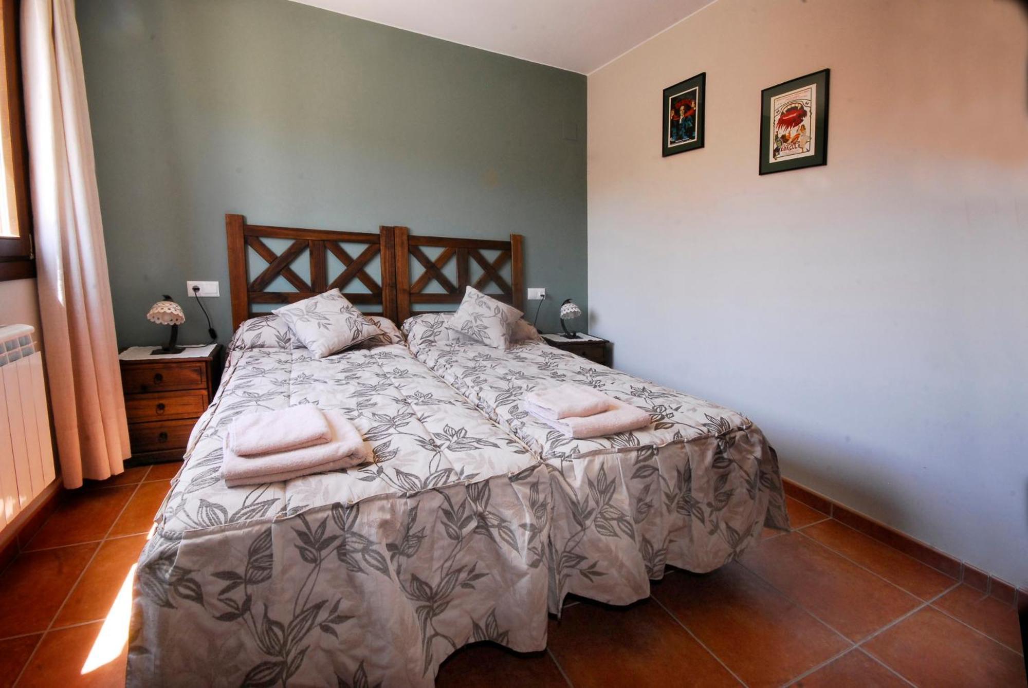 Apartamentos De Turismo Rural Las Eras Castelseras Ruang foto