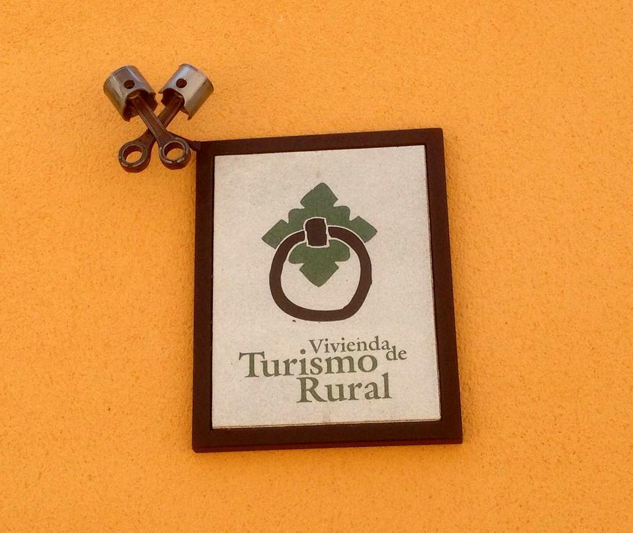 Apartamentos De Turismo Rural Las Eras Castelseras Bagian luar foto
