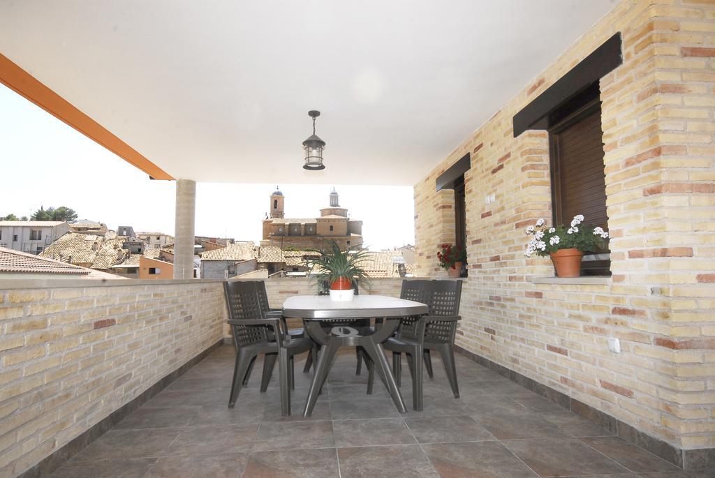 Apartamentos De Turismo Rural Las Eras Castelseras Bagian luar foto