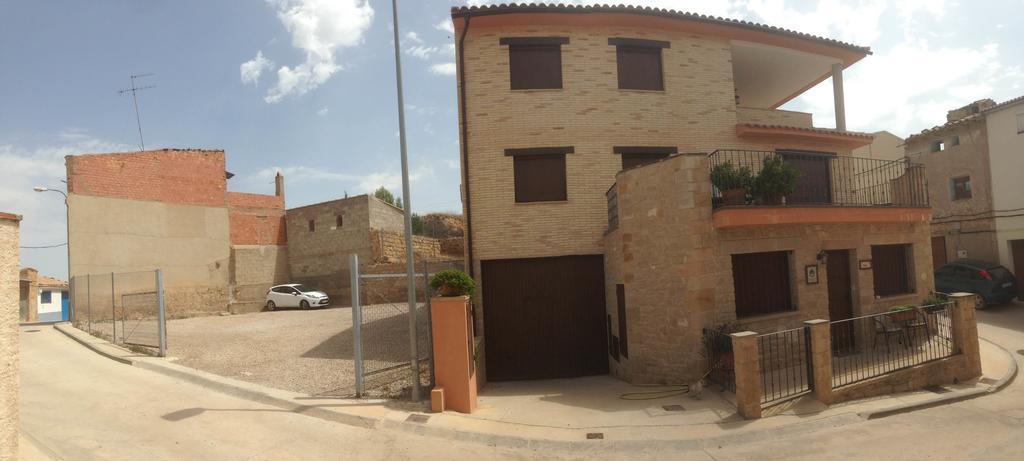 Apartamentos De Turismo Rural Las Eras Castelseras Bagian luar foto