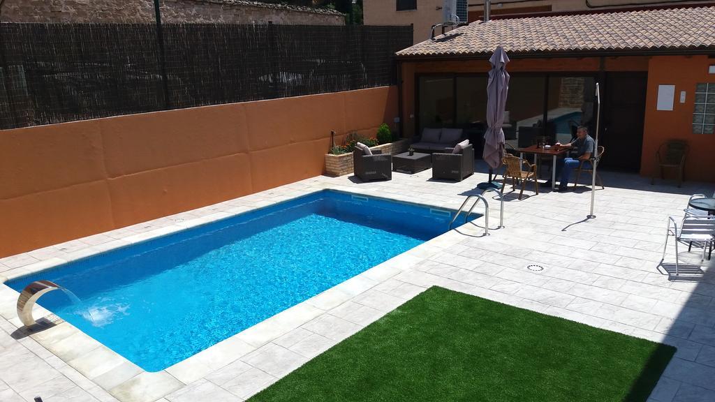 Apartamentos De Turismo Rural Las Eras Castelseras Bagian luar foto