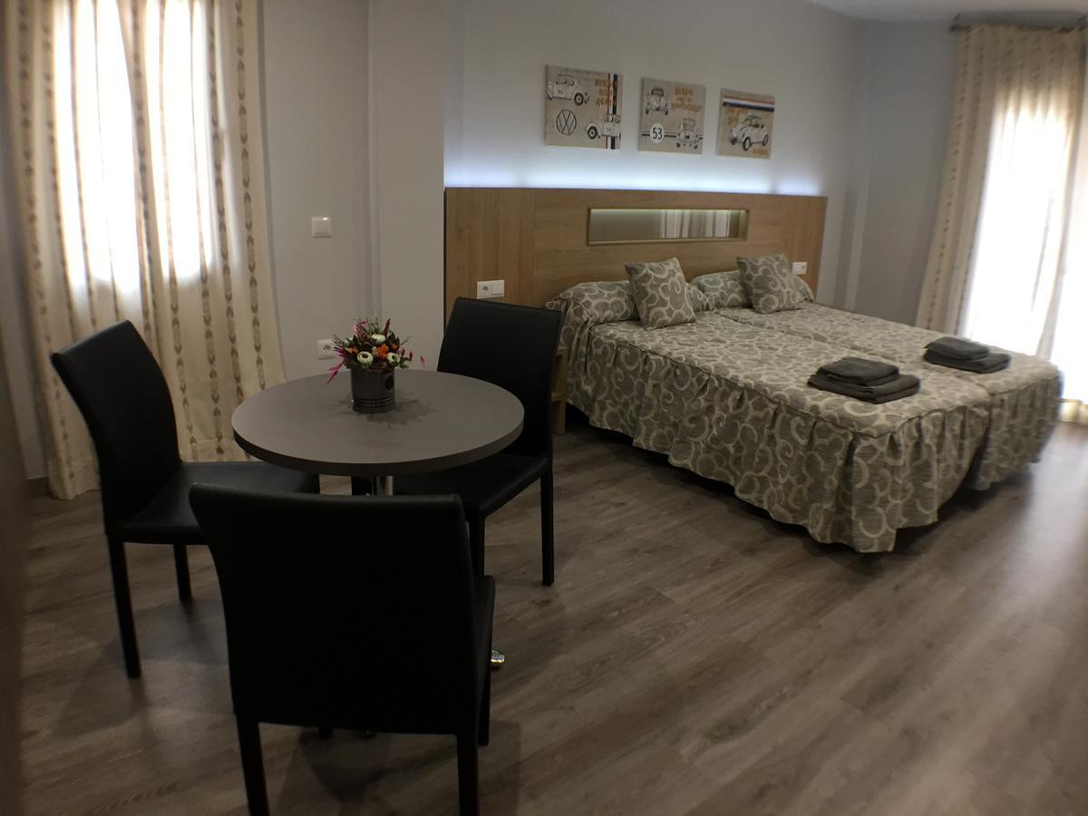 Apartamentos De Turismo Rural Las Eras Castelseras Bagian luar foto